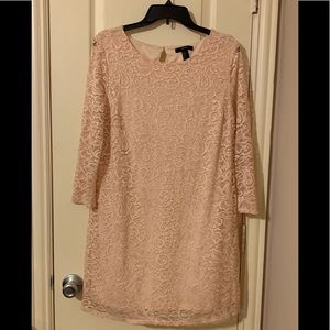 3/4 Sleeve Laced Dress 🌸